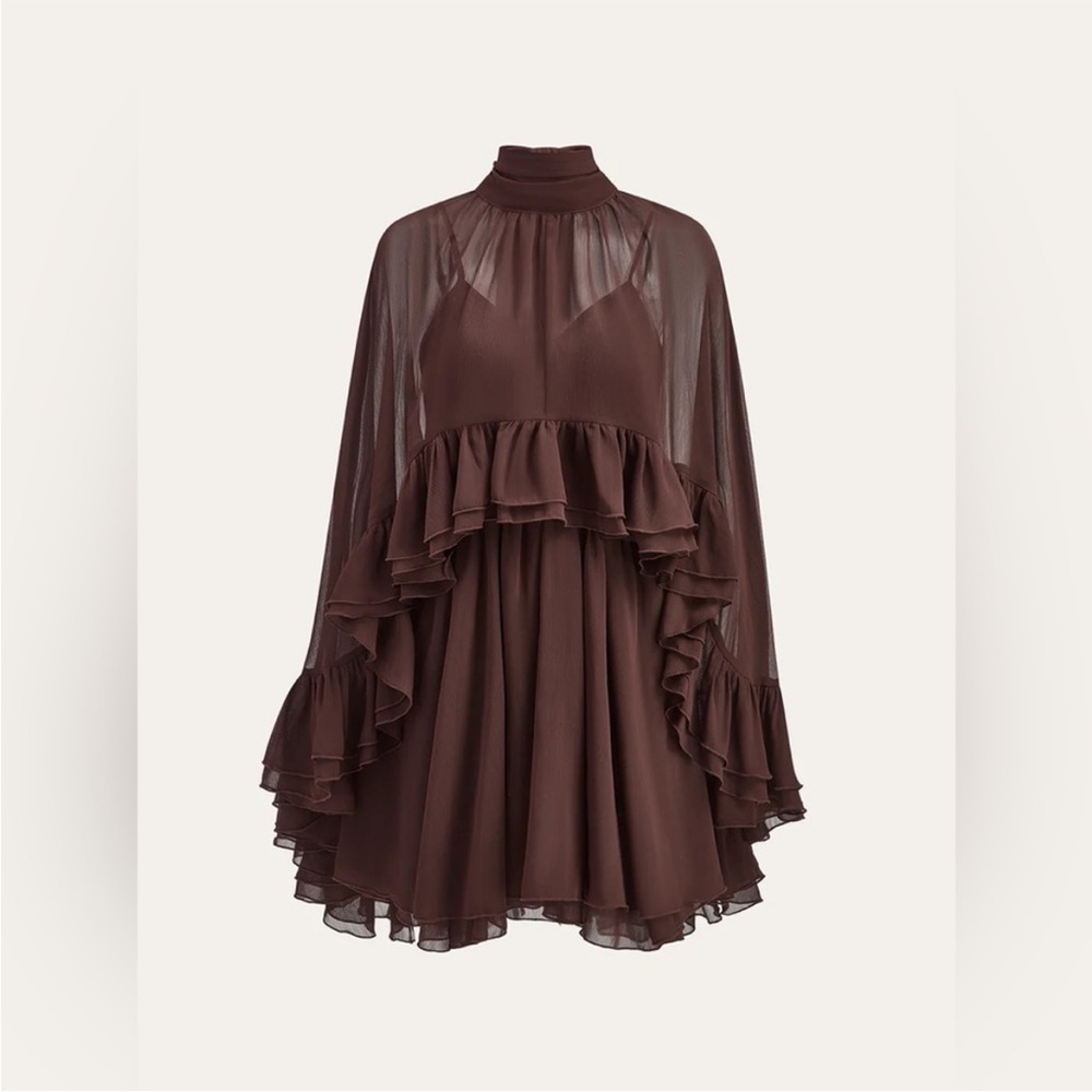 COMMENSE Chiffon Ruffle Dress W/ Cape